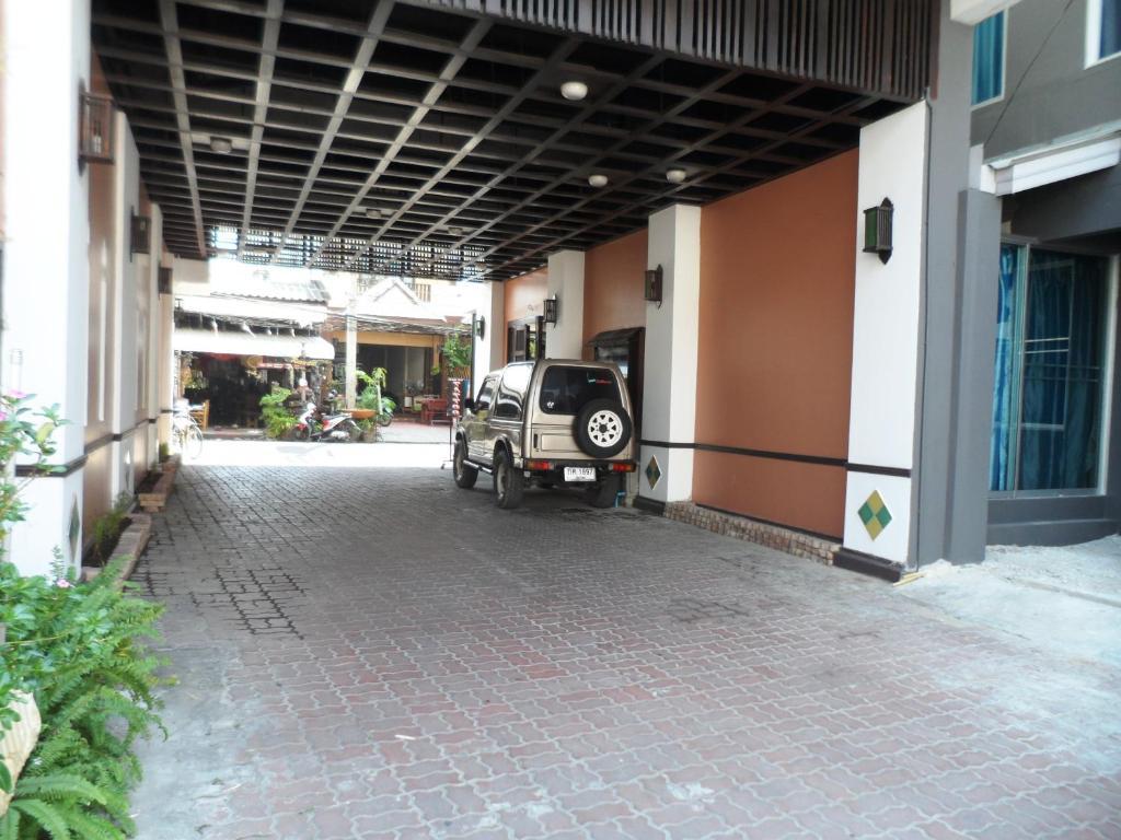 La-Mer Hotel Chiang Mai Exterior photo